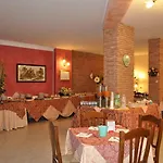 Hotel Don Luis 3*